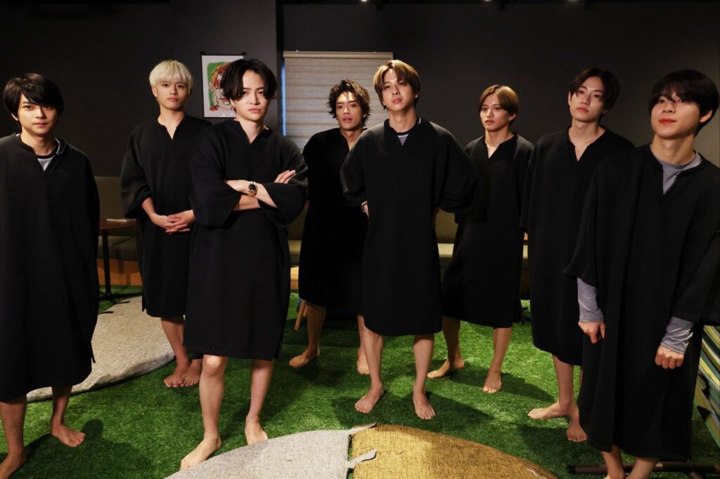 画像:サウナに挑むtimeleszメンバー(引用元:ORICON NEWS公式X、https://x.com/oricon/status/1918500769424392512?t=4JRImerLfsoWSsVh_jUojg&s=19)